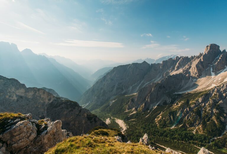 ales krivec N aTikX b00 unsplash